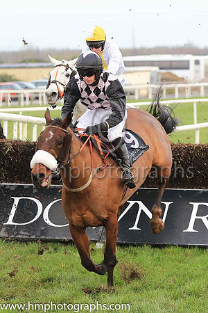 pu Puff My Pistons and Mr C M Smith 5 ( 9 , black and pink diamonds ) Trainer - J H Black , Owner - Daniel Anthony Fitzsimmons