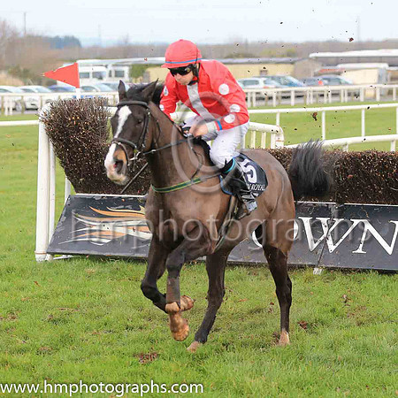 05th Coastal Tiep and Mr B G Crawford 7 ( 5 , red, white stripe ) Trainer - S R B Crawford , Owner - Jetmac Syndicate