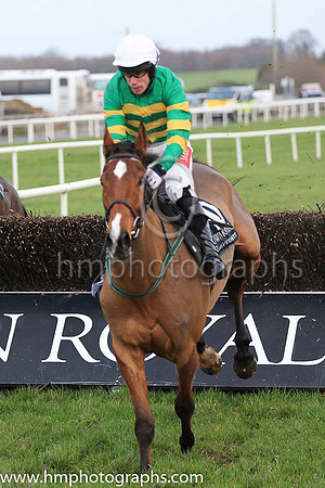 01st Stand Up And Fight and Mr D O'Connor ( 10 , orange and green hoops ) Trainer - E Bolger , Owner - John P McManus