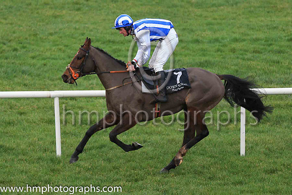 17th Getaway North and B Browne 5 ( 7 , royal blue and white stries ) Trainer - C A McBratney , Owner - Mrs Rose Boyd  Mrs Marie J Armstrong  James Boyce Anderson