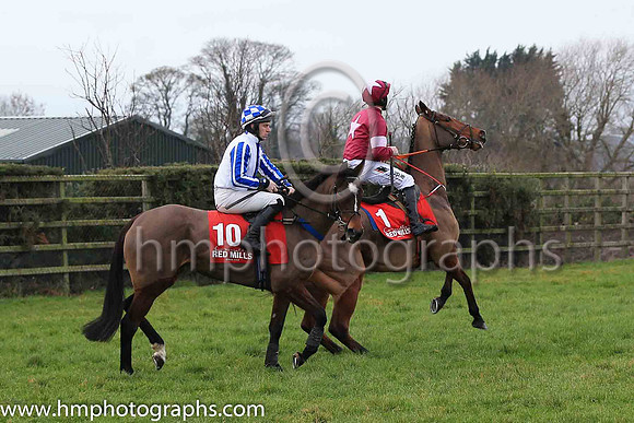 09th Generalisation and Mr B O'Neill ( 1 , maroon, white star ) Trainer - H De Bromhead , Owner - Gigginstown House Stud