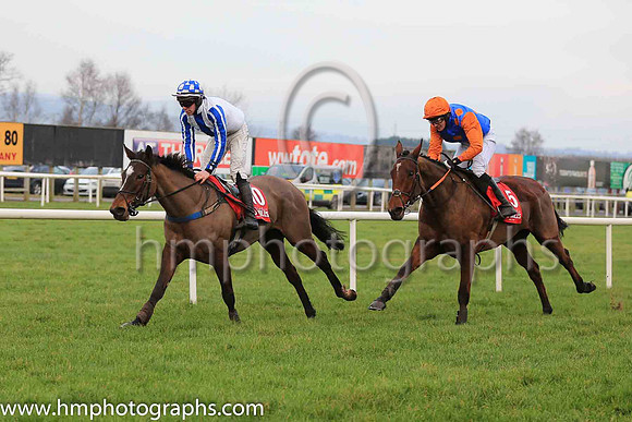 06th Retrace and P E Corbett 3 ( 10 , white, roual blue panel ) Trainer - S R B Crawford , Owner - R T J Wilson