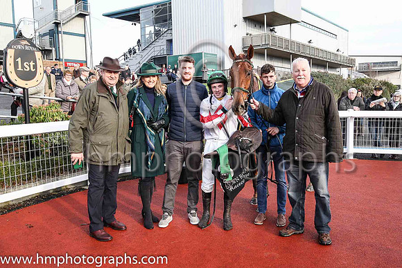 01st Getaway Kid and S W Flanagan ( 3 , white, red diamond ) Trainer - N Meade , Owner - Paul Sullivan