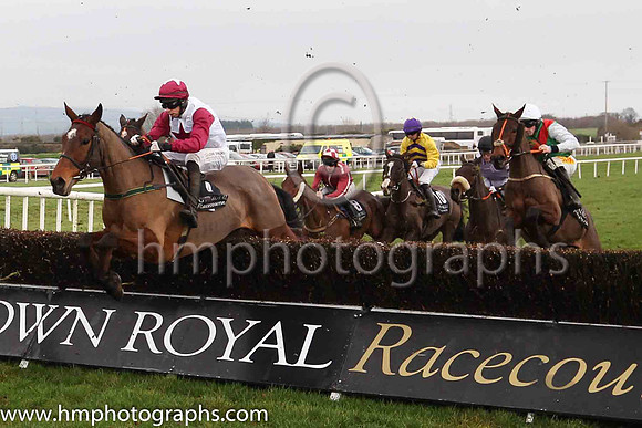 07th Milanesque and P D Kennedy ( 4 , white. Maroon star ) Trainer - P E Collins , Owner - John M Higgins