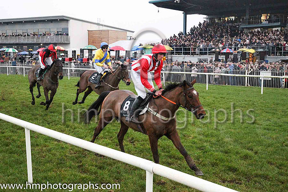 14th Ujumpthelastuwin and Mr C M Smith 5 ( 12 , red and black qtrd ) Trainer - J G Cosgrave , Owner - Michael J Lynch