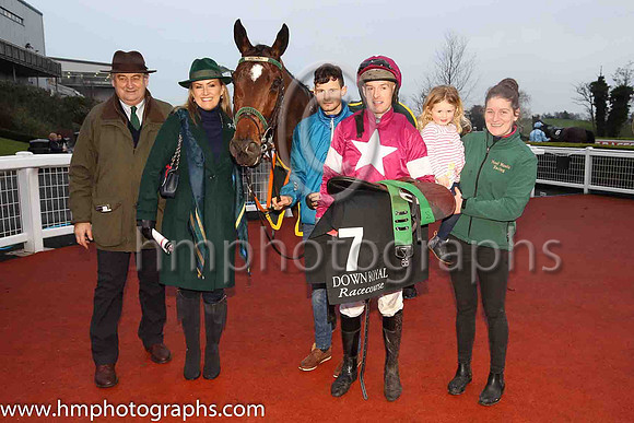 01st Valdieu and Mr M J O'Hare 3 ( 7 , maroon, white star,maroon cap ) Trainer - N Meade , Owner - Gigginstown House Stud
