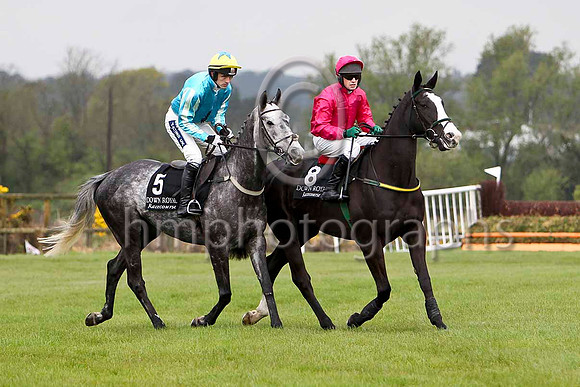 Back To Balloo (5, light blue ) & Ruby Walsh - Winner & Johannisberger (8, cerise) & P Carberry - 2nd - FT8E2638-e2