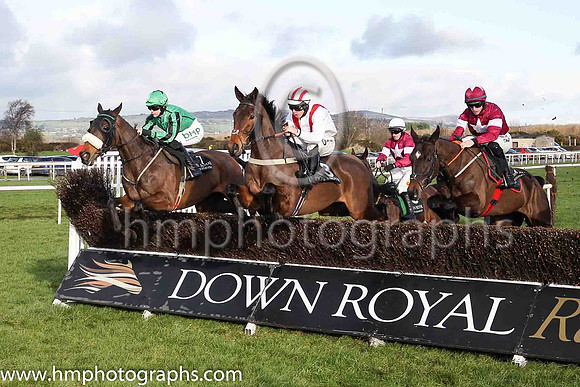 01st Monatomic and J W Kennedy ( 2 , maroon, white star ) Trainer - G Elliott , Owner - Gigginstown House Stud