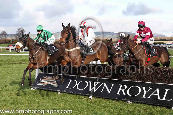 01st Monatomic and J W Kennedy ( 2 , maroon, white star ) Trainer - G Elliott , Owner - Gigginstown House Stud