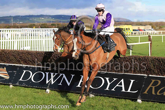 06th My Manekineko and Gavin Peter Brouder 7 ( 5 , black,purple seams ) Trainer - J Nash , Owner - J A Nash