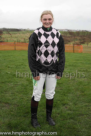 Toni Quail (centre) from Downpatrick at Tyrella prior to her first point to point ride.