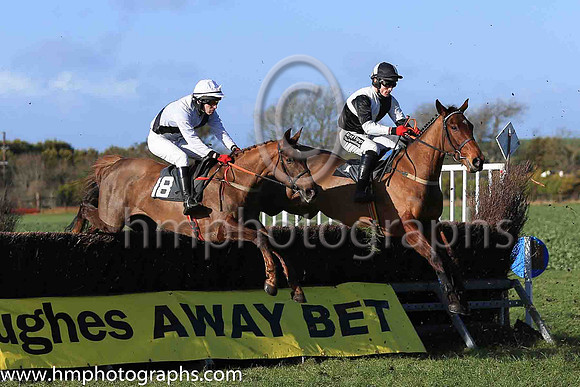 BRAYHILL and R P Quinlan ( 4 ,Antrim (H) - BLACK  WHITE QTD; black  white hlvd sleeves; white cap ) Trainer: Colin S. McKeever,, Owner : W.W. Dennison