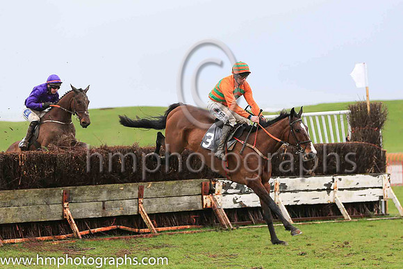 01st KADMER and B O'Neill ( 3 , ORANGE; orange sleeves,green chevrons; orange  green hooped cap ) Trainer: D.M. Christie , Owner : Ray Nicholas