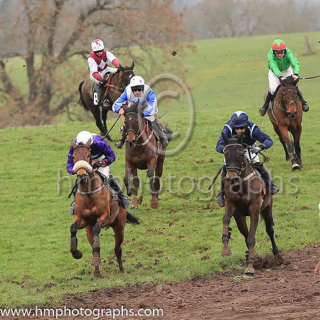 01st WHEESHT and J J Codd ( 2 , DARK BLUE,light blue seams; dark blue sleeves; dark blue cap,light blue star ) Trainer: S.R.B. Crawford , Owner : William Ross Crawford