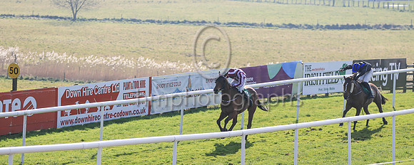 01st Space Cadet and Mr B W Harvey 7 ( 11 , red and white stripes ) Trainer - G O'Loughlin , Owner - C Jones