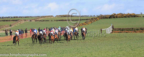 01st MR HENDRICKS and B O'Neill ( 22 , EMERALD GREEN,red seams; emerald green sleeves,red seams; white cap ) Trainer: Kate Harrington,, Owner : Kate Harrington