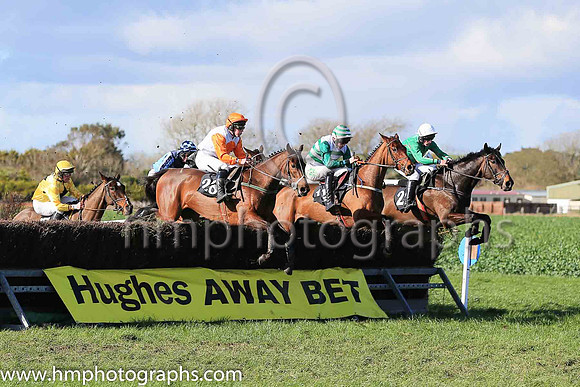 01st MR HENDRICKS and B O'Neill ( 22 , EMERALD GREEN,red seams; emerald green sleeves,red seams; white cap ) Trainer: Kate Harrington,, Owner : Kate Harrington