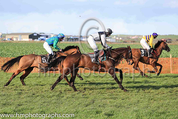 01st DECOR IRLANDAIS (FR) and N McParlan ( 3 ,Antrim (H) - YELLOW,purple chevrons; yellow sleeves; purple cap,yellow star ) Trainer: Noel C. Kelly , Owner : Shauna Kelly