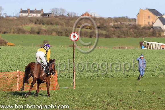 01st DECOR IRLANDAIS (FR) and N McParlan ( 3 ,Antrim (H) - YELLOW,purple chevrons; yellow sleeves; purple cap,yellow star ) Trainer: Noel C. Kelly , Owner : Shauna Kelly