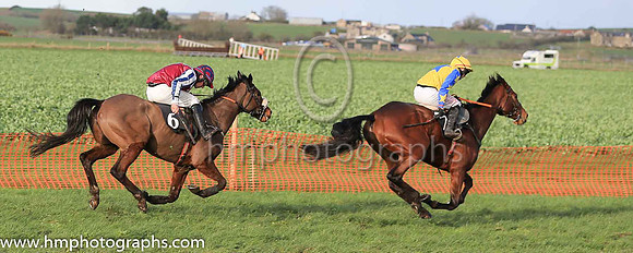 02nd COSMIC FLIGHT and B G Crawford ( 6 , MAROON,white chevron; dark blue  white striped sleeves; maroon  dark blue striped cap ) Trainer: S.R.B. Crawford , Owner : Patricia Duffin