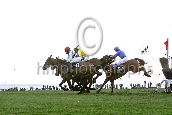 Anazinger (6) & W Thompson - 2nd & Thegeneralmerchant (27) C Cully - 6th - FT8E9284-e3