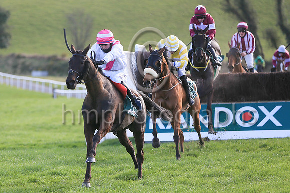 01st Fag An Bealach and D J OKeeffe ( 15 , white, pink sash ) Trainer - A L T Moore , Owner - Marcus Beresford  Athene Keatinge  T Murray
