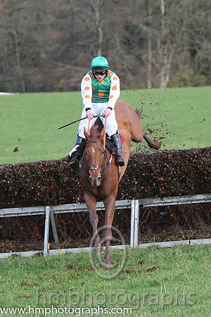 02 Areema and M J Lynch - - 01 Kilcullen Flem and R James - - 01st (6 ,emerald green, orange hoops ) Trainer - Donnchadh Doyle