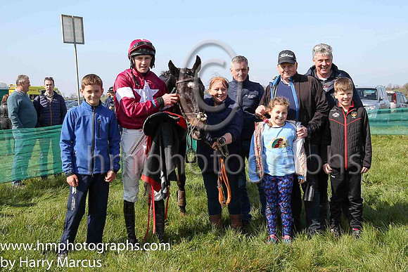 01st DIRECT FIRE and D G Lavery ( 5 , MAROON,white star; maroon sleeves,white armlet; maroon cap,white star ) Trainer: B.R. Hamilton , Owner : Gigginstown House Stud