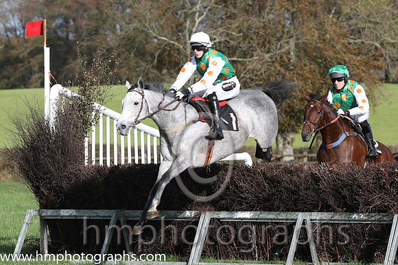 03 LandMeAFortune and H D Dunne - - 03rd (1 ,emerald green, orange spots ) Trainer - Donnchadh Doyle