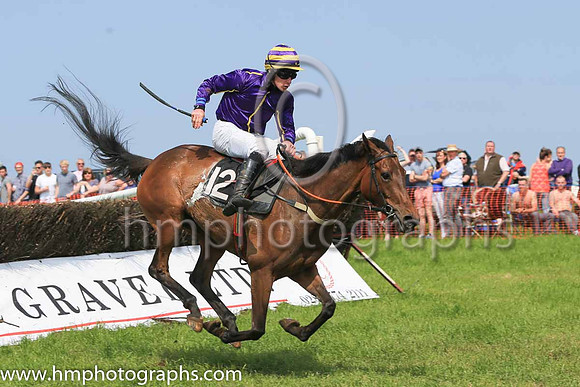 01st LITTLE MISS DARSI and l O'Carroll ( 12 , PURPLE,yellow seams; purple sleeves,yellow seams; yellow  purple striped cap ) Trainer: Cian Hughes,, Owner : James F. Dunne