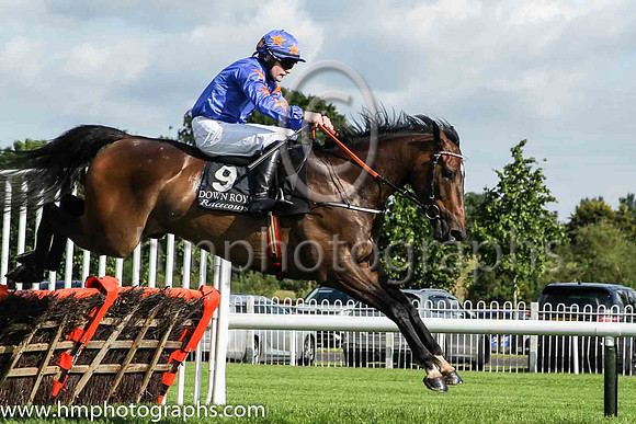 08th Ithaka and K.C. Sexton (9 ,blue ), Trainer:Ronan M.P. McNally , Owner:Ronan M.P. McNally