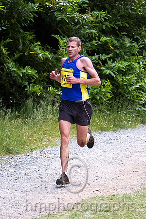 Stephen Cunningham Mourne Runners - the winner - CU2D0471-e3a4j