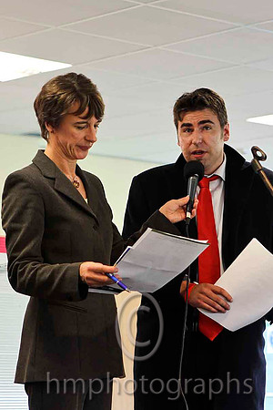 Lesley Graham - Channel 4 Racing Presenter & Tonny Kenny - William Hill - FT8E4382-e2
