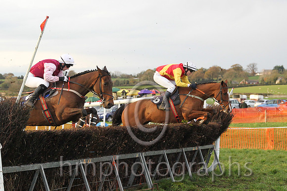 01st KRAKEN TALE and C Hughes ( 6 , RED,yellow sash; yellow sleeves; white cap ) Trainer: C.A. McBratney,, Owner : H Syndicate Family