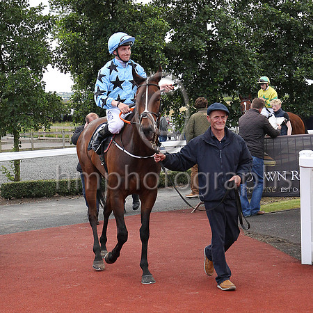 01st Mr Michael  Shane Foley (6, light blue, black stars) trainer Adrian Brendan Joyce, Owner Mrs Christina Joyce