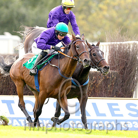 01st Gold Patrol ( 3 , purple, green cap ) and M.P. Fogarty - Trainer : Colin Bowe - Owner : Mountfinn Racing Partnership