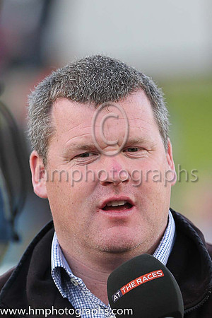 01st Vote of Confidence and Jack Kennedy (7, black, yellow cross) , trainer Gordon Eiliott