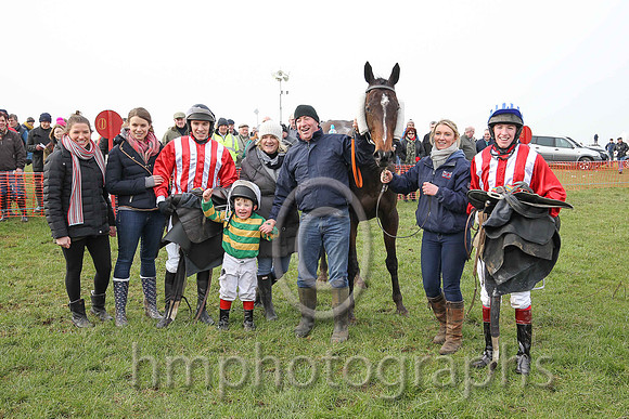 01st ANSEANACHAI CLISTE and M McConville ( 3 , RED  WHITE STRIPES; red, plain sleeves; white cap ) Trainer: Stephen McConville,, Owner : Michael McConville