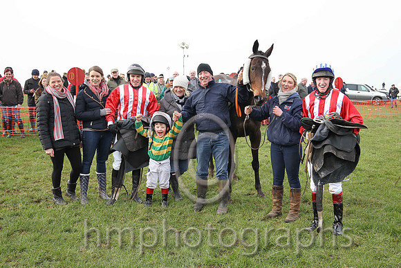 01st ANSEANACHAI CLISTE and M McConville ( 3 , RED  WHITE STRIPES; red, plain sleeves; white cap ) Trainer: Stephen McConville,, Owner : Michael McConville