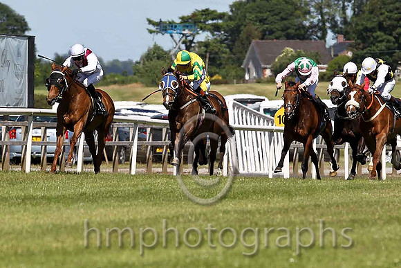 Prince of Fashion - 3rd from left Green & Pink winner, Jockey F M Berry - FT8E1250-e