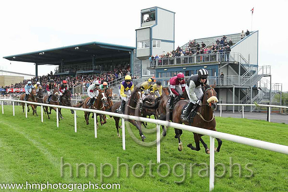 02 Ballintotty Boy & Mr P A King - 2nd (2, black, grey diamonds) - CU2D1822-19