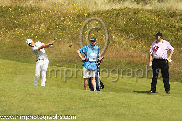 Playing to the 17th green on the second day of practice at the 2019 Open at Royal Portrush