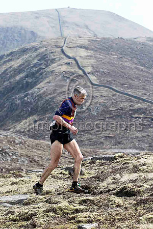 Keith G Holmes - Dark Peak Fell Runners - 72nd in 2.50.56 - FT8E1607-e