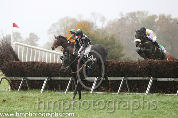 02 Mr Bolt and N McParlan - - 02nd (12 ,black and pink diamonds ) Trainer - Sean McParlan