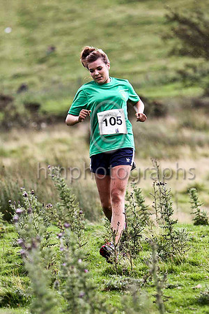 Haley Walsh , 193rd, 27th woman , U20 in 57.50 - Warrenpoint Wanderers - FT8E3611-e