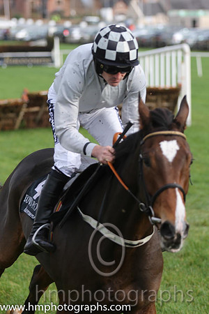 09 Ancient Highway and R Walsh - - 09th (4 ,grey, grey and black check cap ) Trainer - P A Fahy