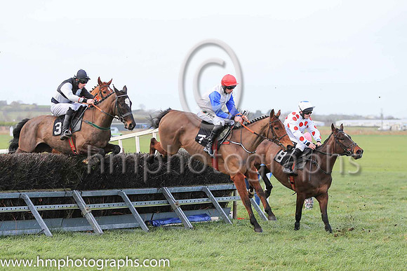 02nd GOD KNOWS WHY and R James ( 8 , EMERALD GREEN,red seams; emerald green sleeves,red seams; white cap ) Trainer: Kate Harrington,, Owner : Kate Harrington