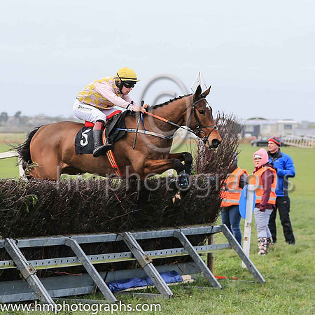 01st WILL CARVER and J G Gainford ( 5 , PINK  YELLOW CHECK; pink sleeves; yellow cap ) Trainer: Warren Ewing,, Owner : Warren Ewing