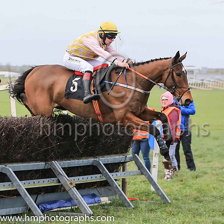 01st WILL CARVER and J G Gainford ( 5 , PINK  YELLOW CHECK; pink sleeves; yellow cap ) Trainer: Warren Ewing,, Owner : Warren Ewing