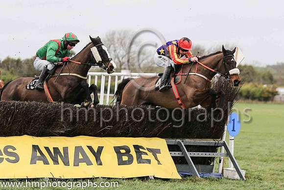 01st WINGED LEADER and B O'Neill ( 4 ,purple,yellow star;red and yellow striped sleeves;red cap ) Trainer: D.M. Christie,, Owner : S.J. Hegarty